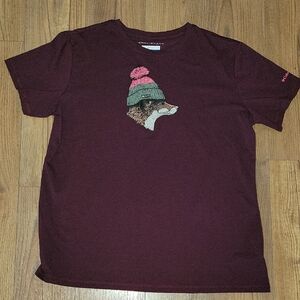Columbia Women's Burgundy Tee with Fox in Beanie Sz XL
